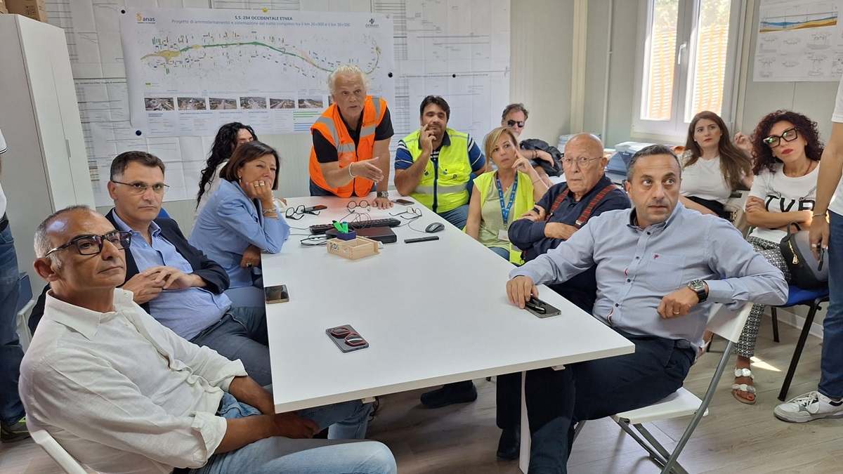 FOTO | SS 284 Bronte-Adrano, annunciata la data di fine lavori: l’incontro Anas