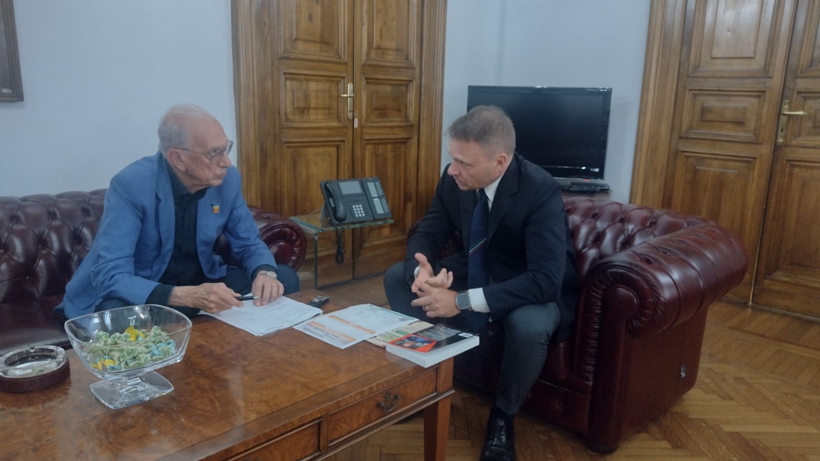 Galleria foto 'Tutela agricoltori ed equa distribuzione risorse. Lollobrigida fissa gli obiettivi del G7 di Ortigia' - foto 2