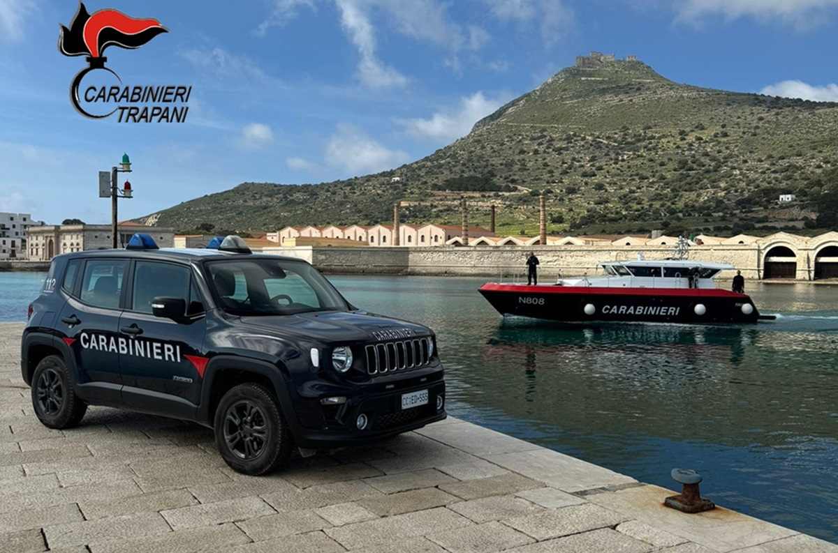 VIDEO | Favignana, mette a segno 7 furti in abitazioni e lidi: fermato ladro seriale