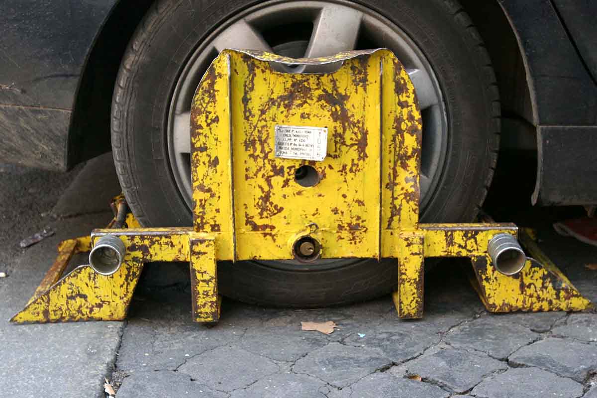 Catania, Amts in campo contro la sosta selvaggia