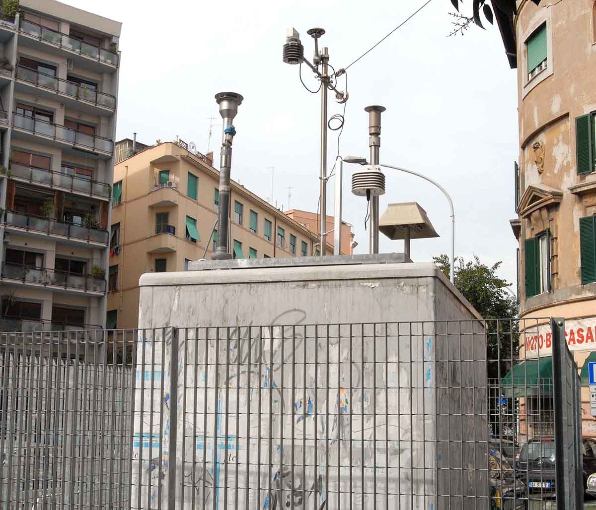 Pm10, spesso sforati i limiti giornalieri nelle stazioni di monitoraggio dell’aria