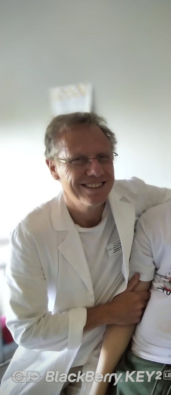 Ragazzi dipendenti dagli smartphone “Necessario un intervento preventivo”