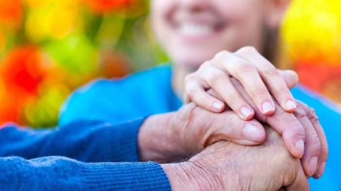 Bonus viaggi over 60, ecco come avere le agevolazioni per bus, treni e aerei