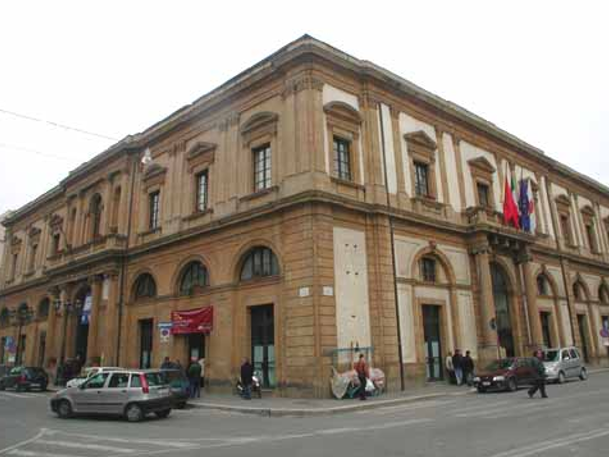 Scuolabus, servizio gratuito al plesso San Giusto di Caltanissetta