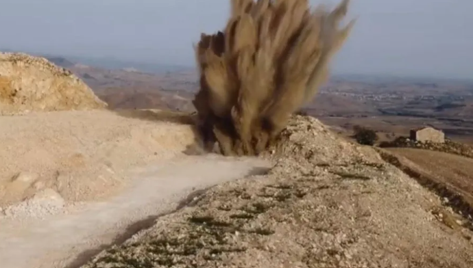 Boato a Regalbuto: fatta esplodere bomba della seconda guerra mondiale