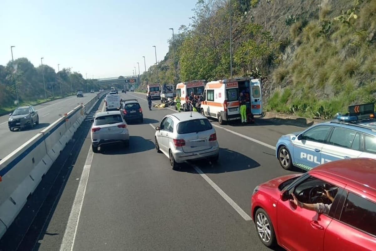 Ancora una tragedia sulla tangenziale di Catania, incidente mortale: vittima motociclista