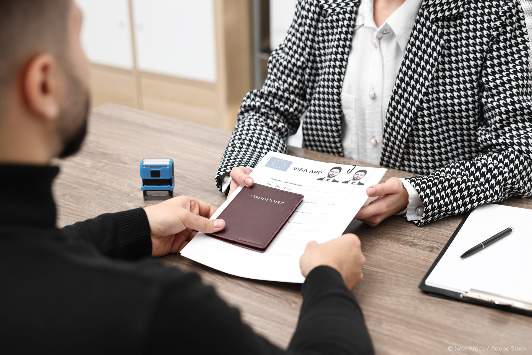 Galleria foto 'Migranti: nel 2023 una spesa di circa 5 miliardi ma quelli regolari sono una risorsa per il Paese' - foto 1