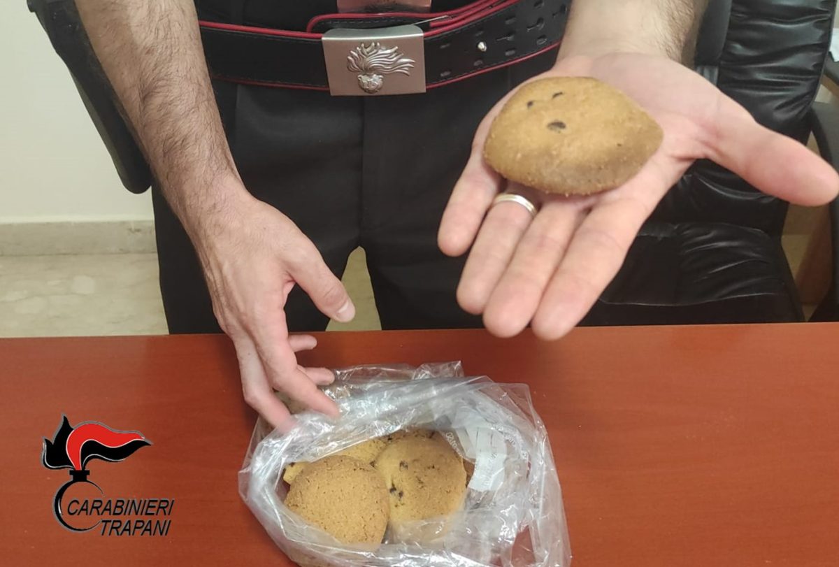 VIDEO e FOTO | San Vito Lo Capo, biscotti “stupefacenti” per colazione: la madre si sente male