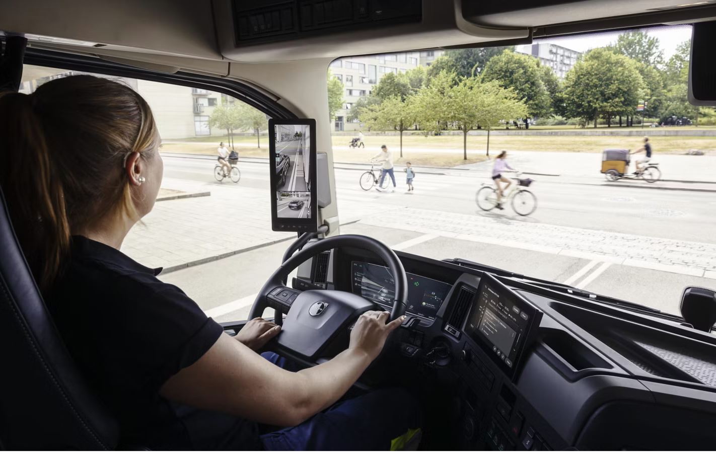 Più sicurezza su strada per i veicoli Volvo Trucks