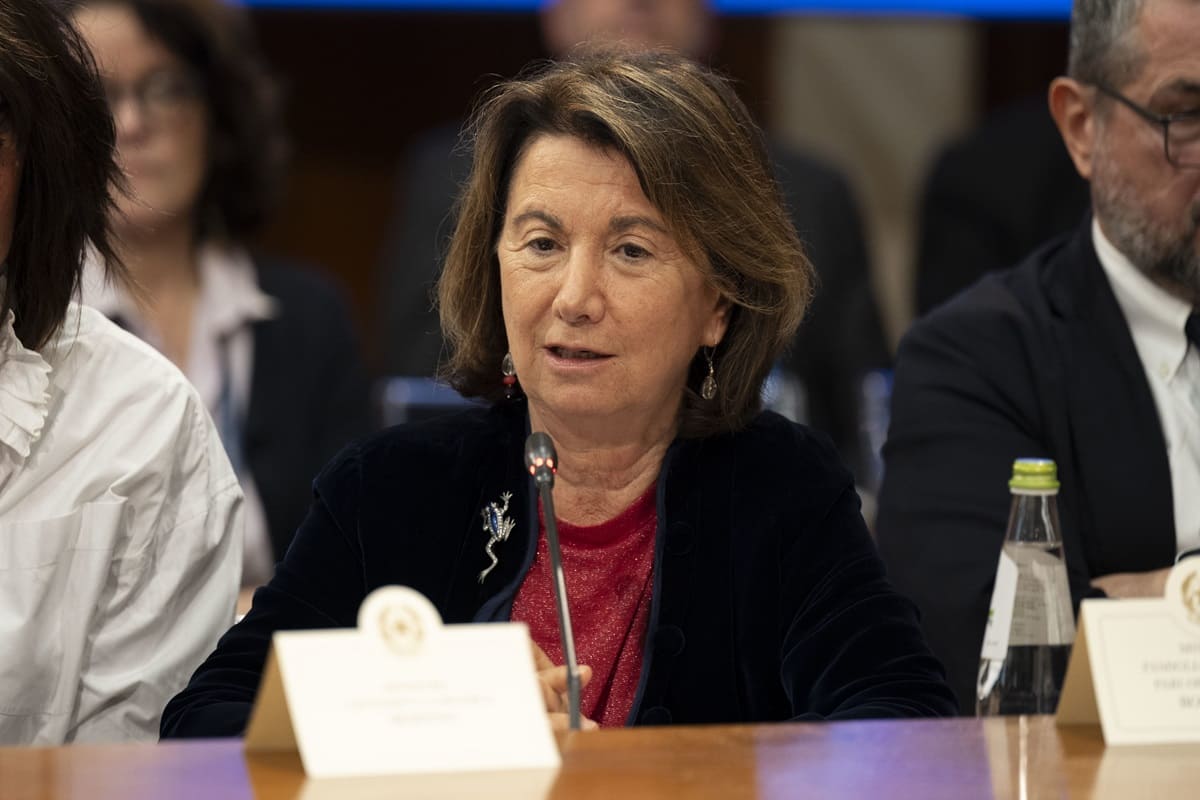 Violenza sulle donne, Roccella: “La sinistra ci attacca perché la destra la combatte con decisione”