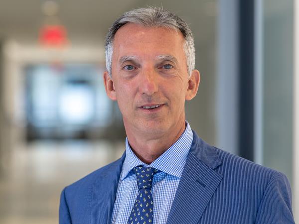 Eni, ecco il piano per la svolta sostenibile di Priolo. Ricci: “Non lasceremo a casa nessun lavoratore”