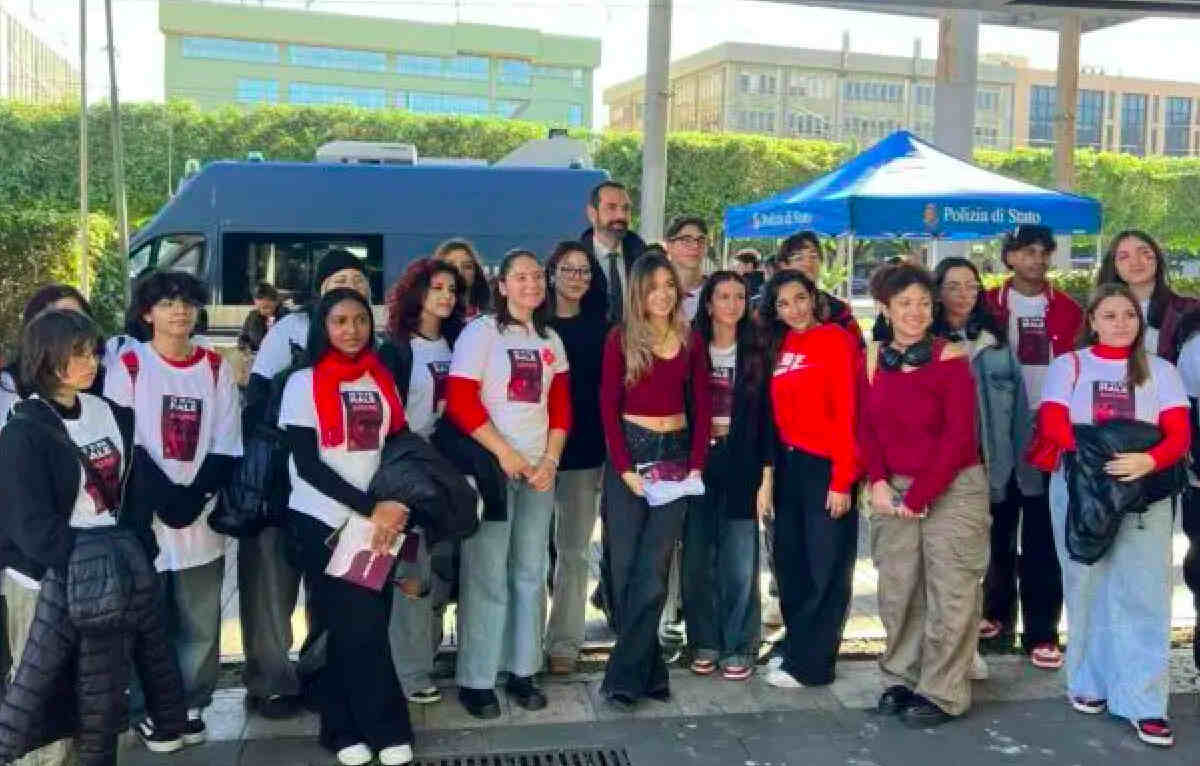 Messina, da Piazza Cairoli corteo contro la violenza sulle donne
