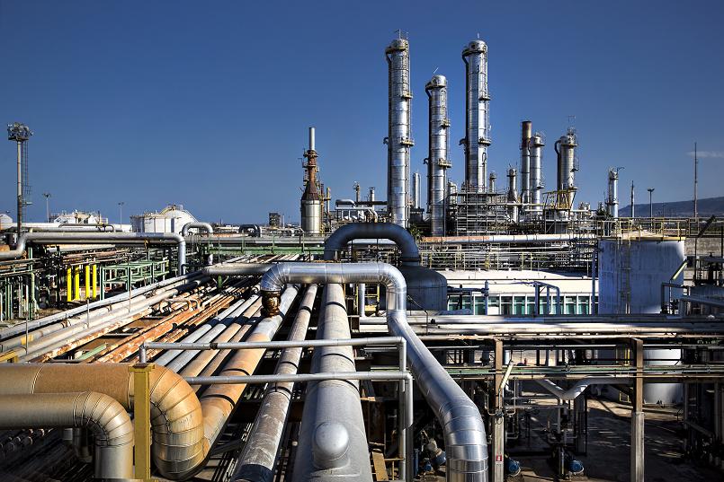 Eni, ecco il piano per la svolta sostenibile di Priolo. Ricci: “Non lasceremo a casa nessun lavoratore”