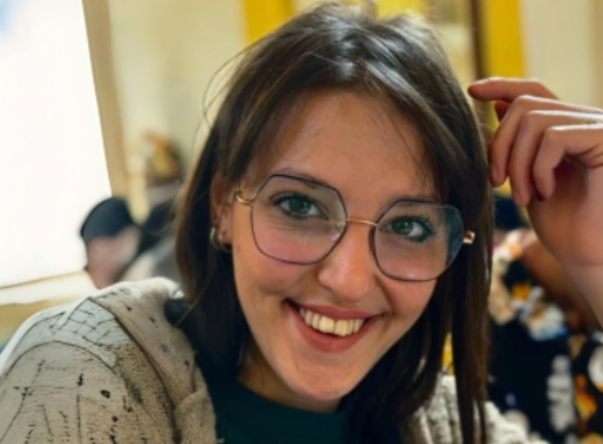 Lidia Ferro, la ragazza caduta dal balcone a Mazara del Vallo non ce l’ha fatta: il cordoglio