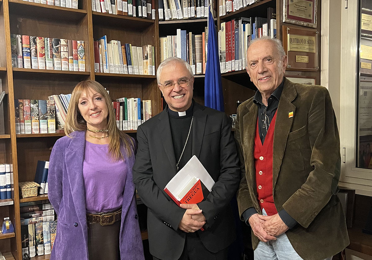 Mons. Renna: “La battaglia che i siciliani devono combattere è quella contro il gattopardo” Mons. Renna: “La battaglia che i siciliani devono combattere è quella contro il gattopardo”