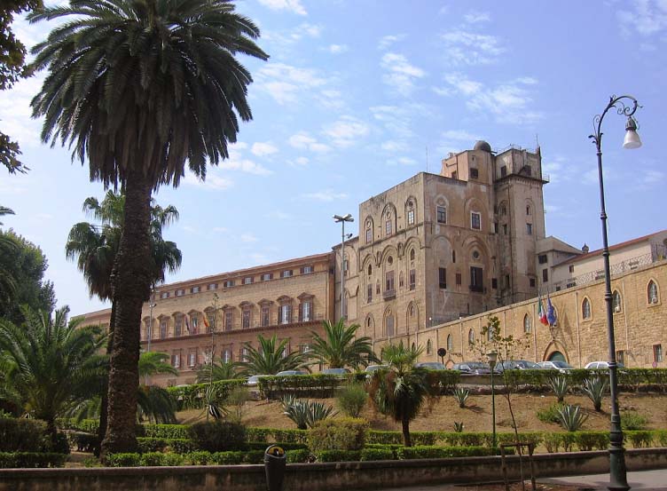 Manovra ter, rinviata a domani la discussione in Ars del ddl: ecco perchè Manovra ter, rinviata a domani la discussione in Ars del ddl: ecco perchè