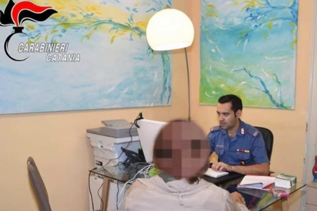 San Pietro Clarenza, maltrattamenti in famiglia: arrestato figlio violento