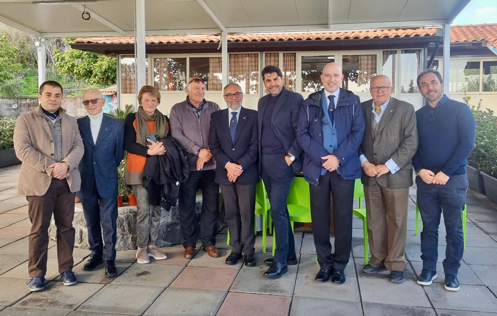 Acireale, donati prodotti per l’infanzia alla Comunità Madonna della Tenda dall’Ordine Costantiniano di San Giorgio