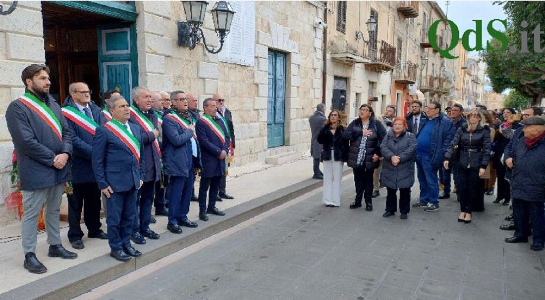 Intimidazione al sindaco, manifestazione di solidarietà a Campobello di Licata