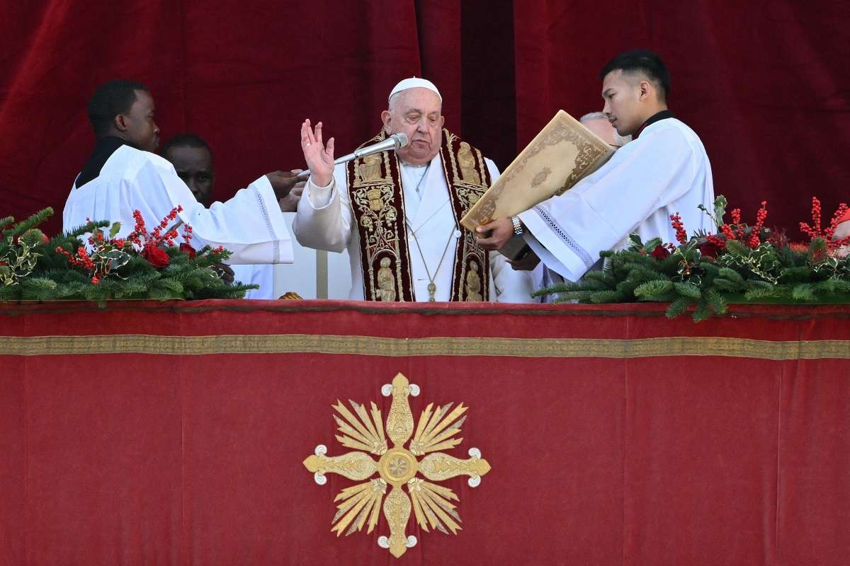 Natale 2024, l’appello di Papa Francesco: “Tacciano le armi”