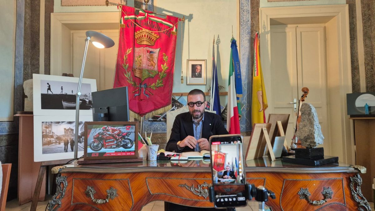 Comune di Bagheria, un anno di attività e progetti: il resoconto del sindaco Tripoli