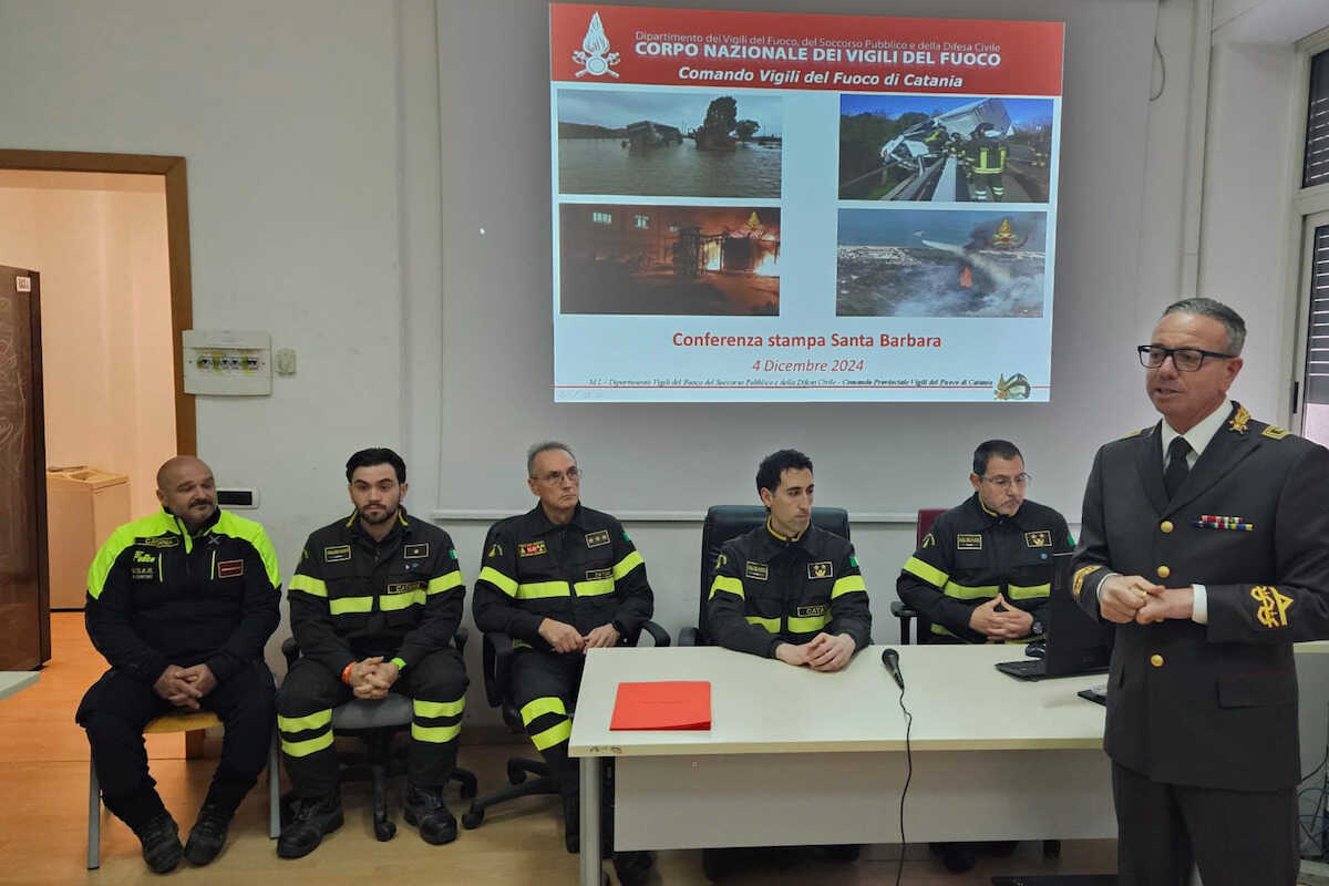 Catania, il bilancio annuale dei Vigili del Fuoco: in aumento incidenti stradali e incendi di rifiuti