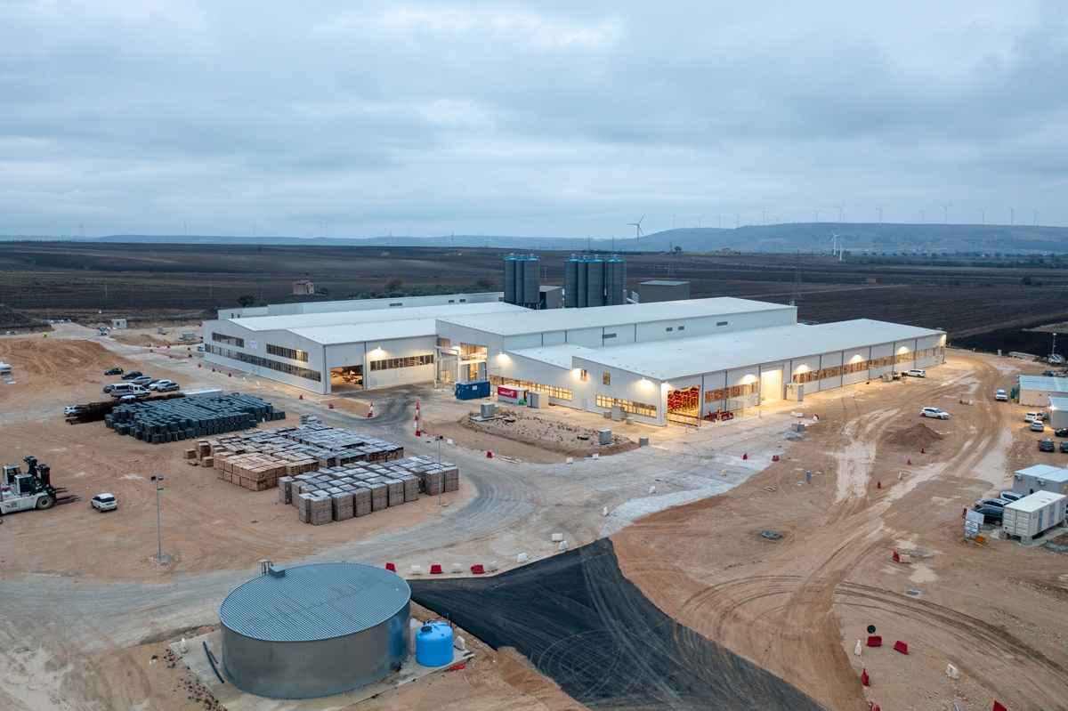 Webuild, dopo Belpasso ecco Roboplant 2: il nuovo impianto robotizzato per la produzione di conci