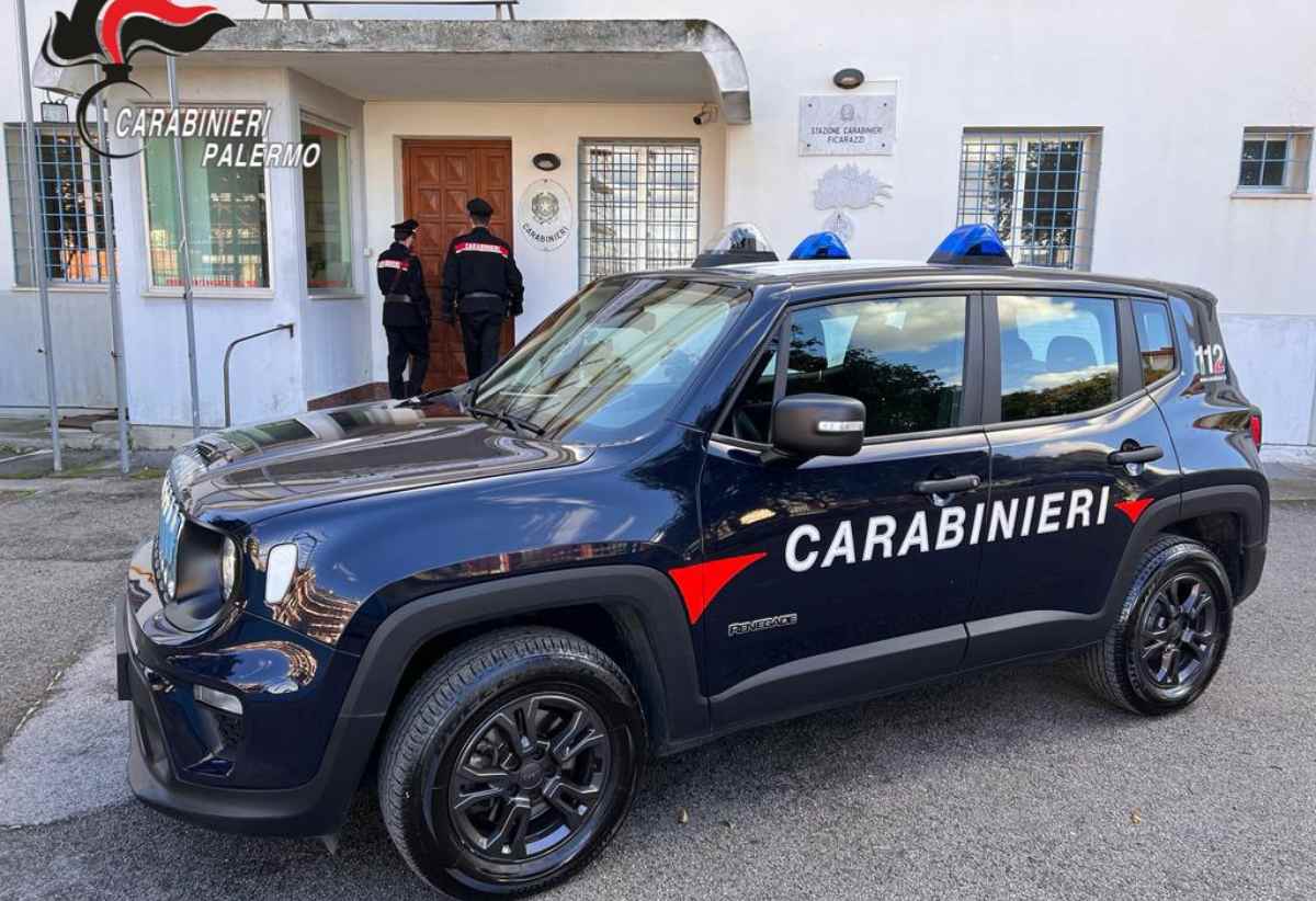 Floridia, furto di auto e gioielli: denunciato un 41enne