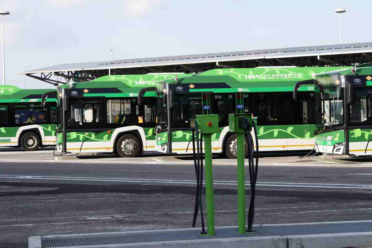 Messina, 24 nuovi bus elettrici per ATM. Basile: “Mobilità sempre più attenta all’ambiente”