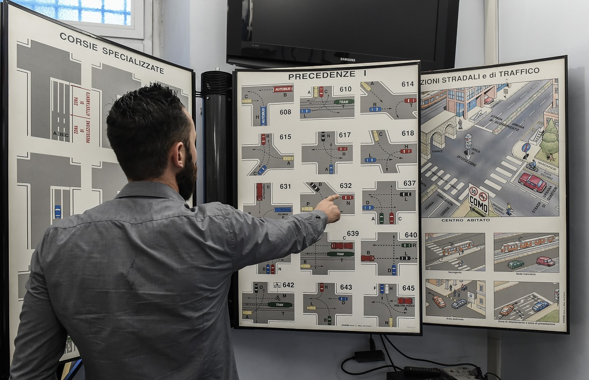 Patente, aumentano i costi: almeno 120 euro per la pratica