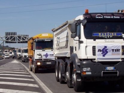 Trasporti, Assotir: aumento pedaggi autostrade ennesima stangata settore
