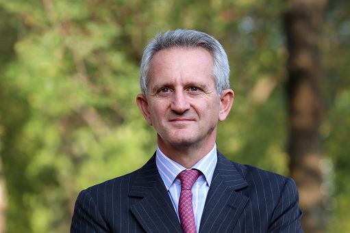 Mediobanca boccia Mps: Ops ostile e fortemente distruttiva di valore Mediobanca boccia Mps: Ops ostile e fortemente distruttiva di valore