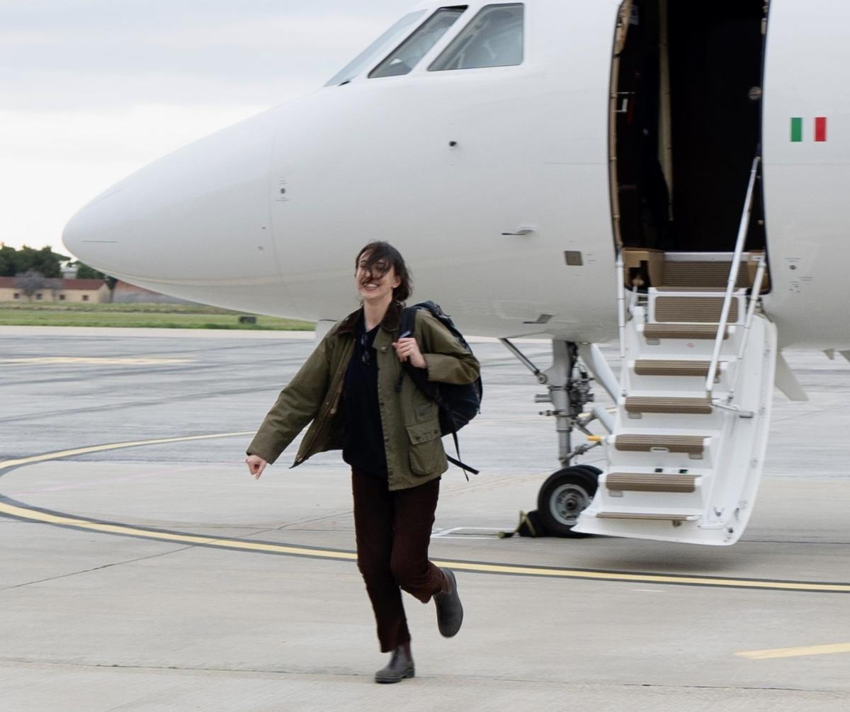 Sala e Salis uguali e contrarie