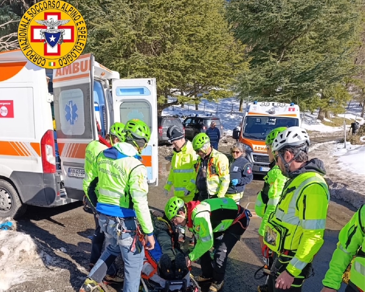 Incidente sui Nebrodi: Soccorso alpino recupera una persona ferita