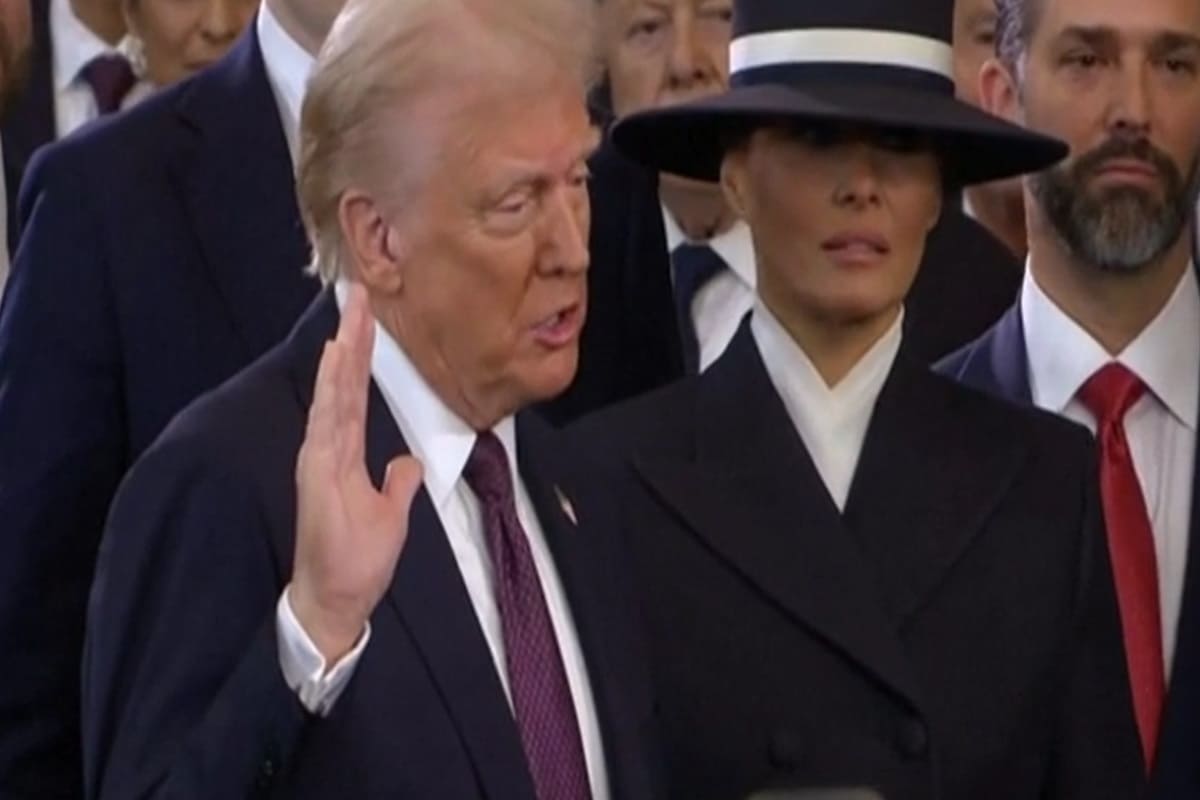 L’età dell’oro di Trump, il cappello di Melania e Meloni la rockstar d’Europa