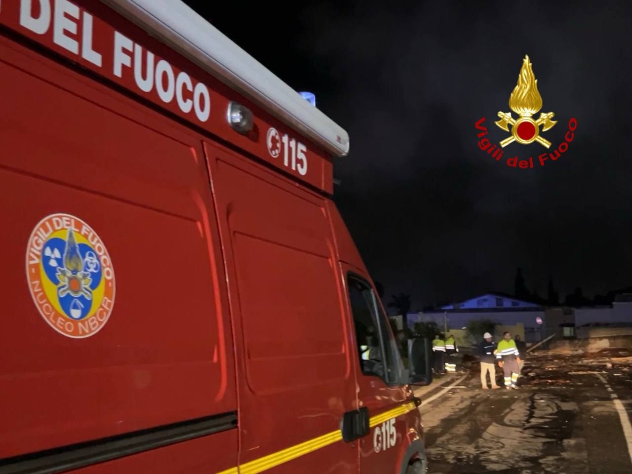 Vigili del fuoco, esplosione a San Giovanni Galermo