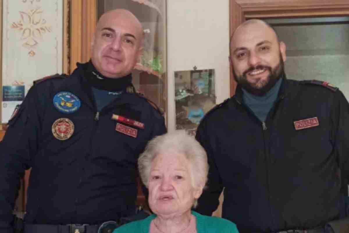 Adrano, Capodanno in solitudine: anziana si rivolge alla polizia per avere compagnia