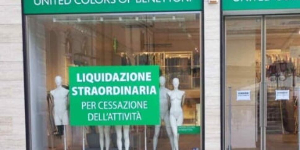 Vertenza Benetton, in Sicilia 150 dipendenti nel baratro: “Subito un tavolo per trovare soluzioni”