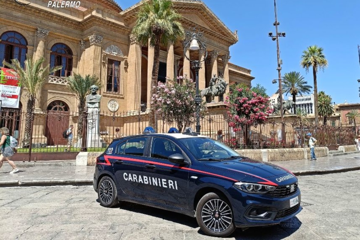 Palermo, furti e vetrina spaccata in due punti vendita di “Le bolle di Giù Giù”