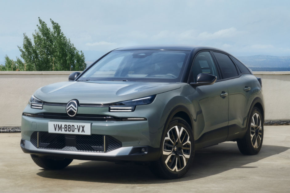 Nuova Citroen C4, sintesi di comfort e funzionalità