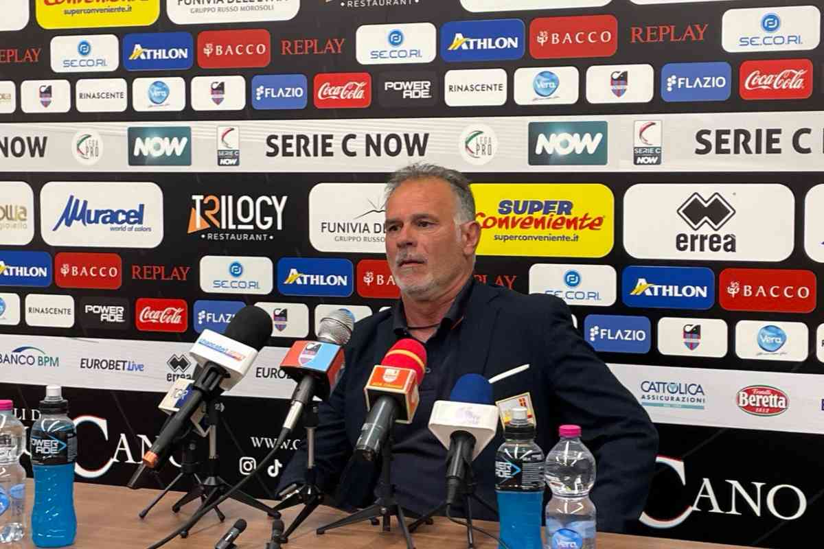 Messina, dietrofront in panchina: resta Giacomo Modica