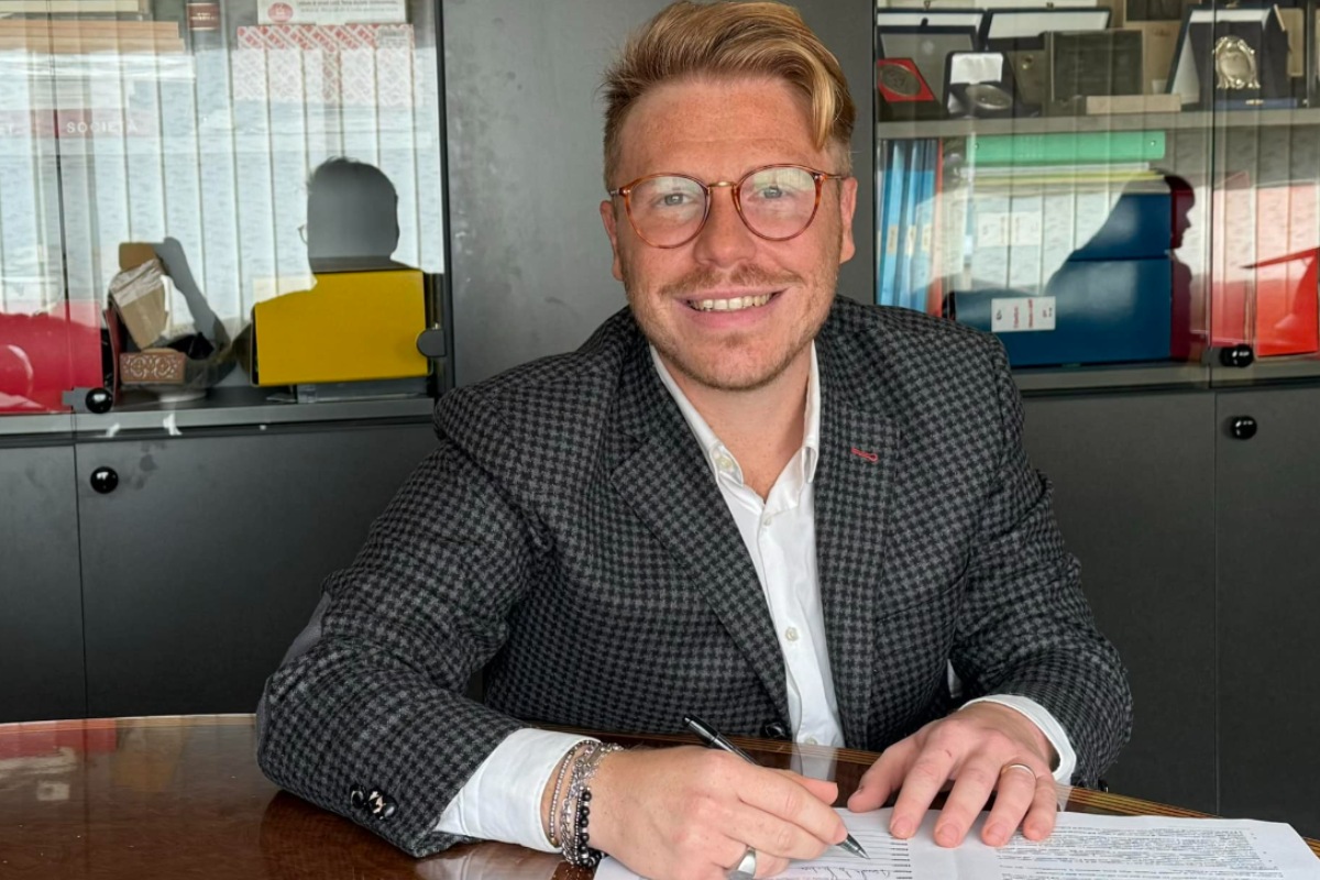 Ismaele La Vardera è sotto scorta. Il deputato: “Mai lo avrei immaginato, so che mi starete vicini”