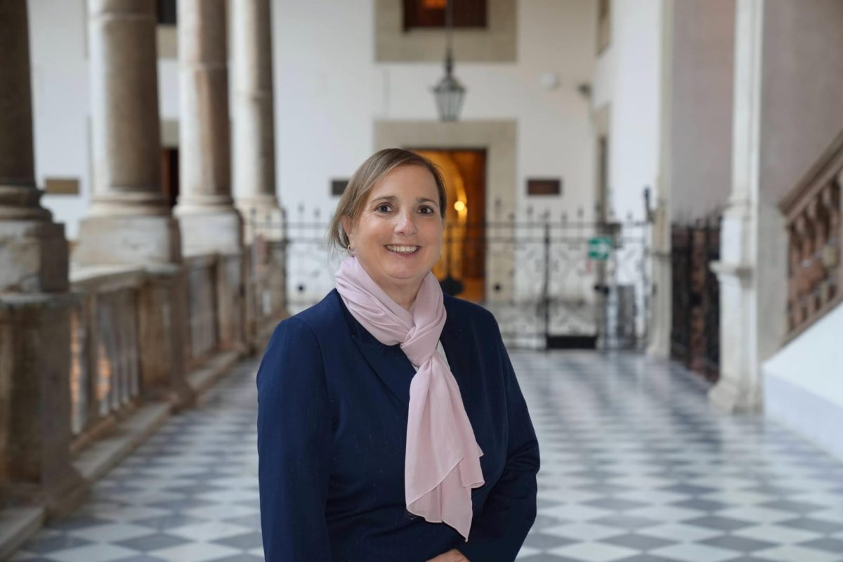 STMicroelectronics, interrogazione e richiesta di audizione all’Ars dell’on. Lidia Adorno (M5s)