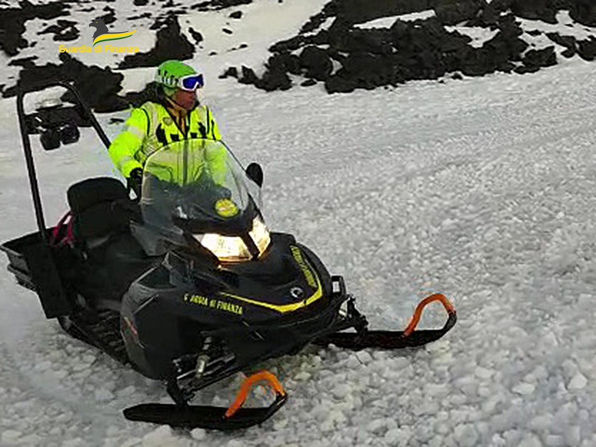 Escursionista ferito a una gamba salvato sul versante Sud-Ovest dell’Etna