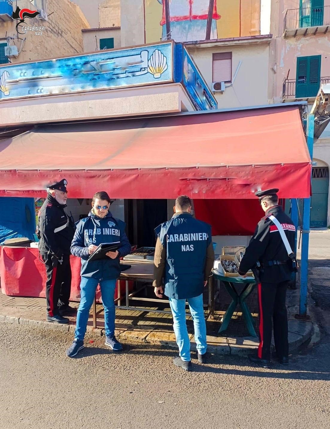 Controlli in pescherie e ristoranti di sushi di Palermo: irregolarità, multe e sanzioni