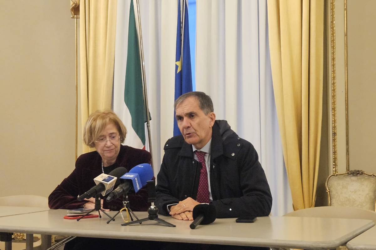 VIDEO | Esplosione a Catania, Trantino: “1.059 utenze torneranno operative, restano delle aree critiche”