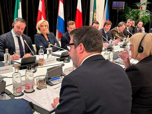 Salvini al battesimo dei trumpiani d’Europa, Patrioti carichi per la ‘Reconquista’