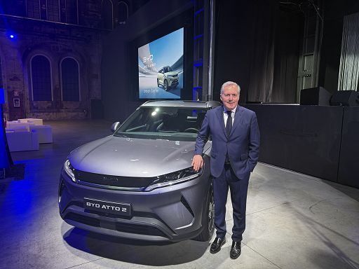 Byd punta su filiera italiana per auto Ue, pronta a pooling su CO2