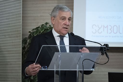 Dazi Trump, Tajani: prenderemo tutte le decisioni con l’Ue