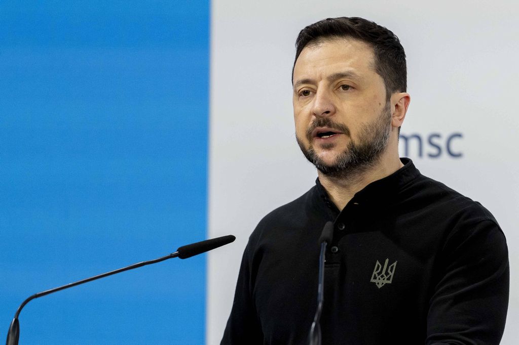 Ucraina, Usa: negoziato senza l’Ue. E Macron convoca l’Europa